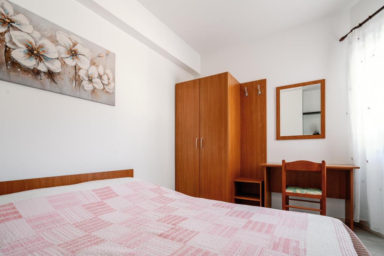 Charming Little Apartment Чилипи Екстер'єр фото